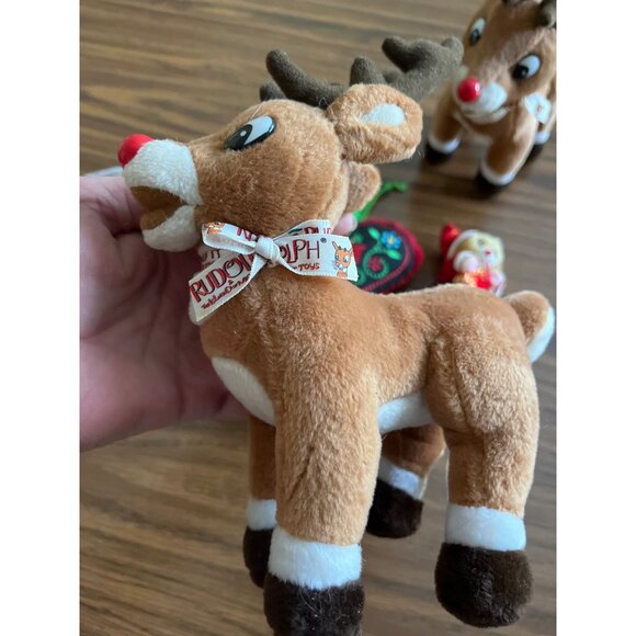 Vintage Christmas plush and tree ornaments - Picture 2 of 8